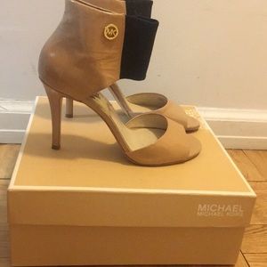 Michael Kors Sivian Bootie in Nude